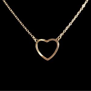Gold Minimalist Heart Necklace